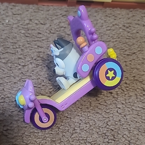 Muffin And Bike Set - Picture 3 of 9